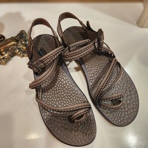 CHACO Brown EcoTread Sz 10.5 Sandals